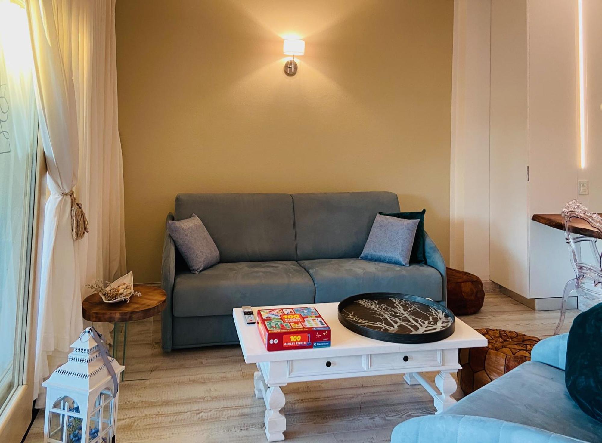 Lotus Wellness Apartment - Resort Ginestre - Palau - Sardinia Extérieur photo
