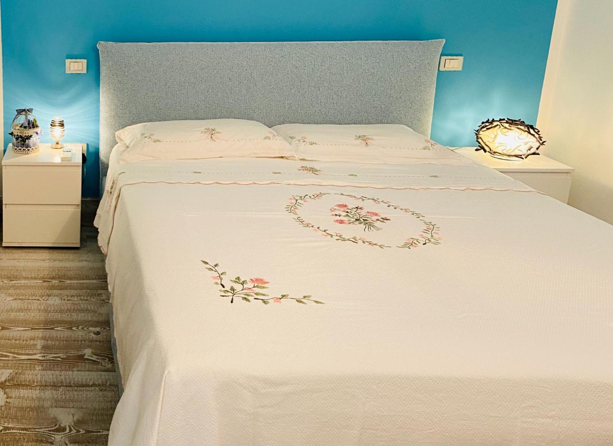 Lotus Wellness Apartment - Resort Ginestre - Palau - Sardinia Extérieur photo